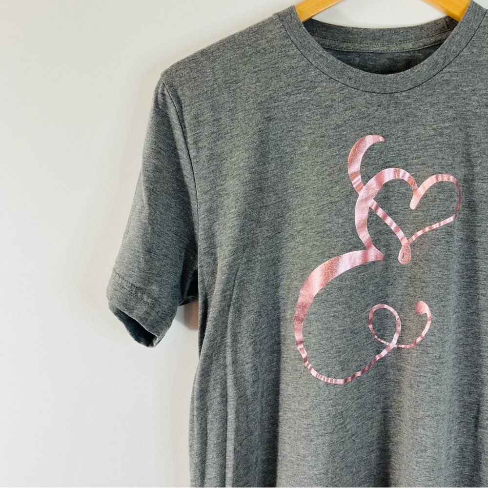 Women’s Bella Canvas Unisex Letter E Graphic T-shirt Size M